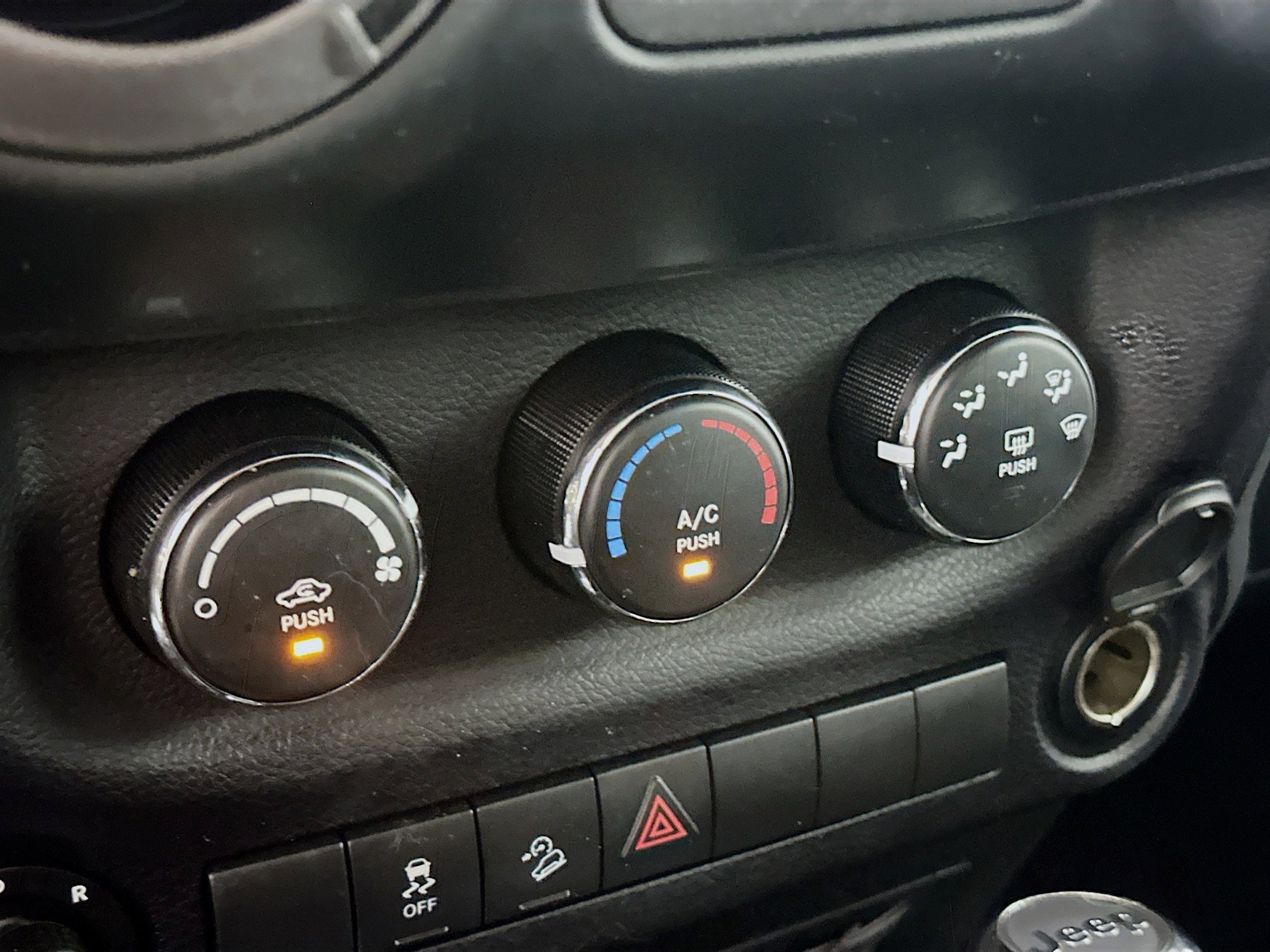 Used 2016 Jeep Wrangler Sport w/ Quick Order Package 24S AWD/4WD image 21