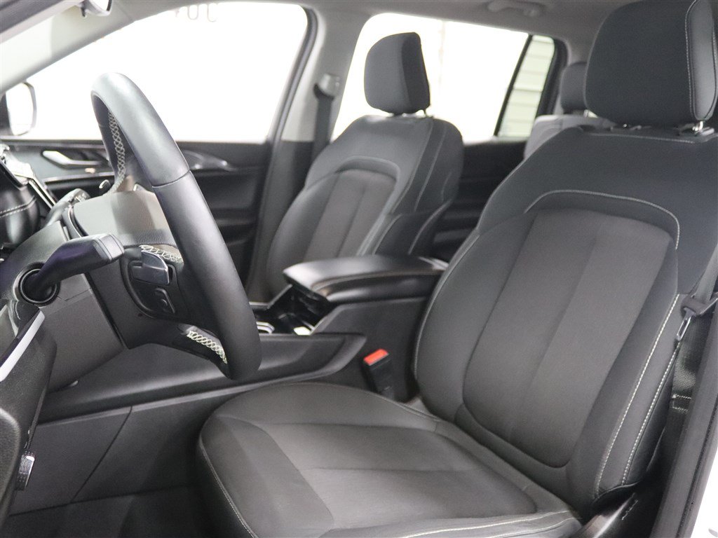Used 2022 Jeep Grand Cherokee L Laredo w/ Luxury Tech Group I AWD/4WD image 11