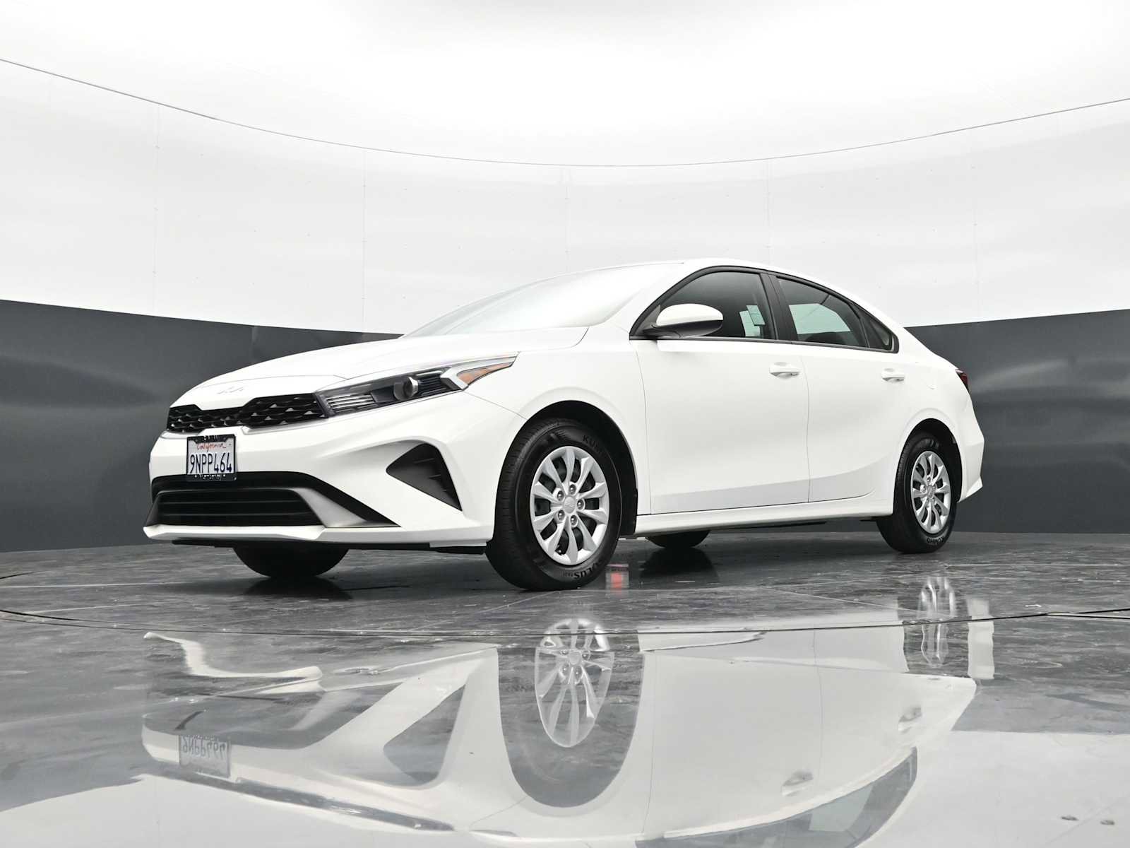 Used 2024 Kia Forte LX FWD image 25