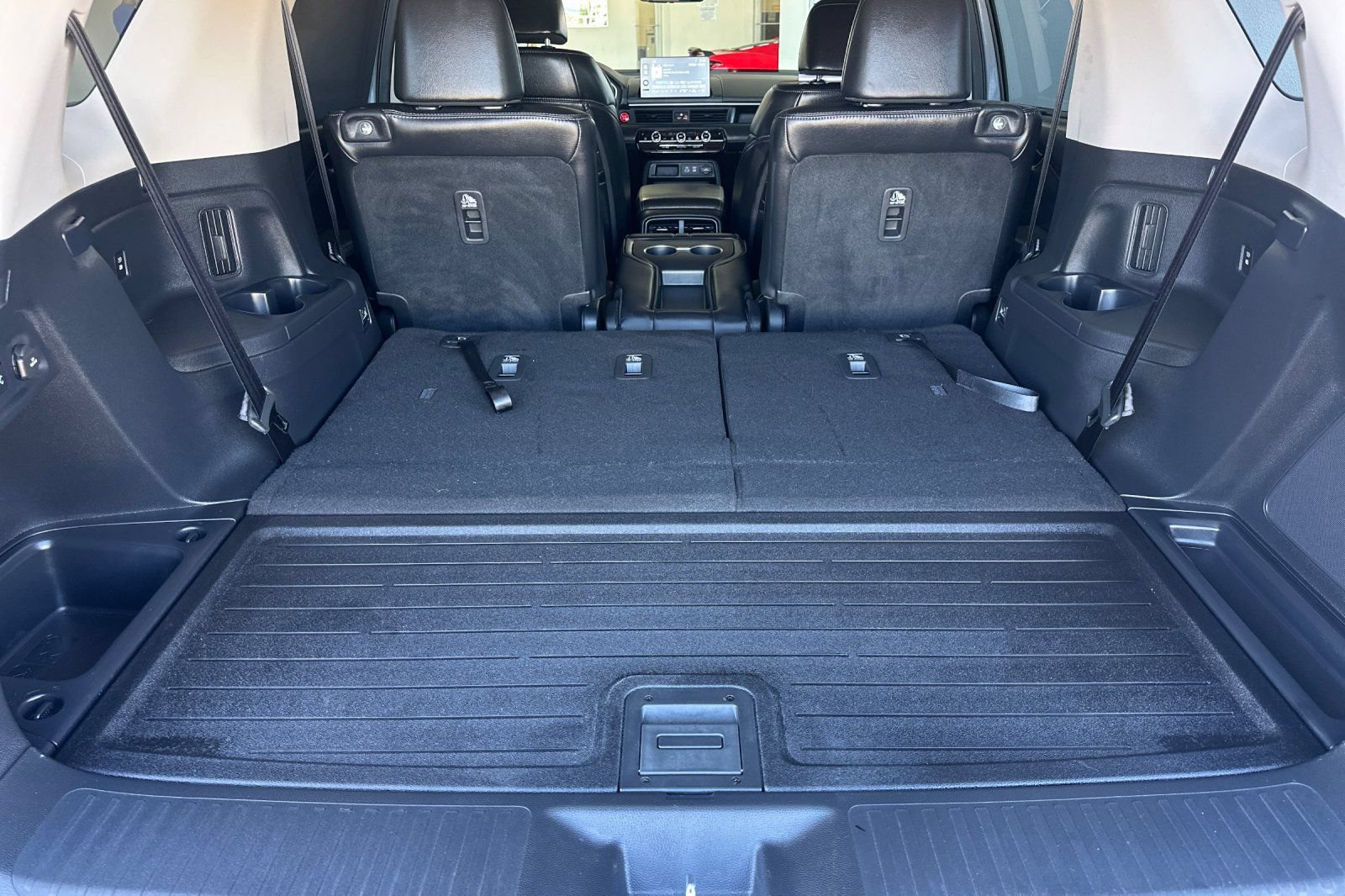 Used 2025 Honda Pilot Touring image 15