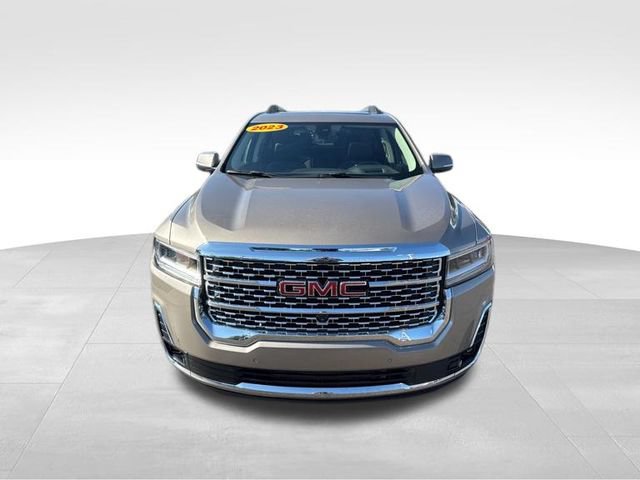 Used 2023 GMC Acadia Denali w/ Denali Technology Package AWD/4WD image 2