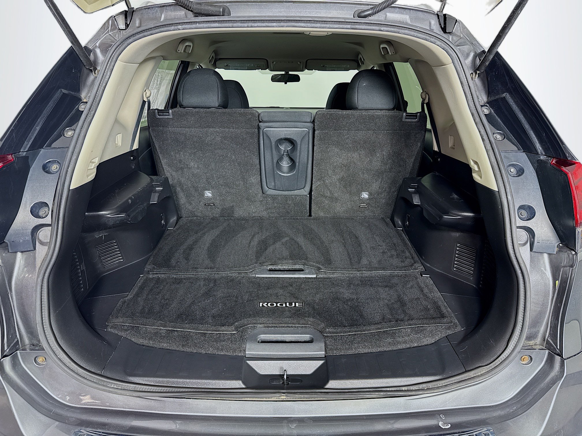 Used 2018 Nissan Rogue FWD image 24