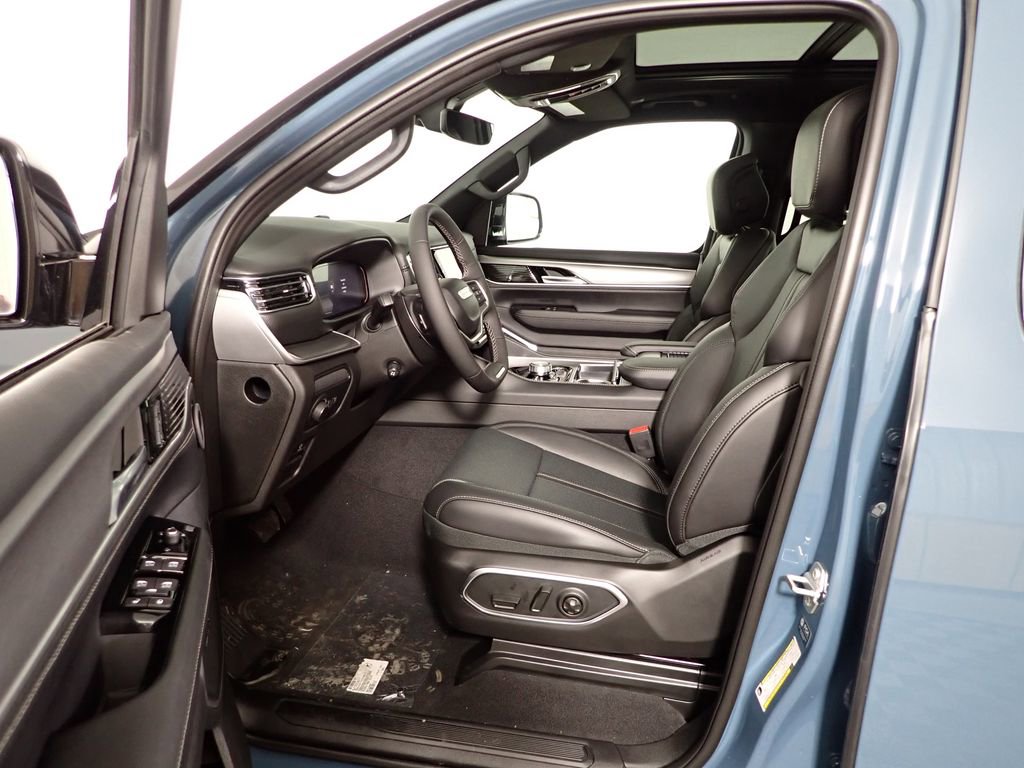 New 2026 Jeep Grand Wagoneer 4WD w/ Quick Order Packge 29V Upland image 25