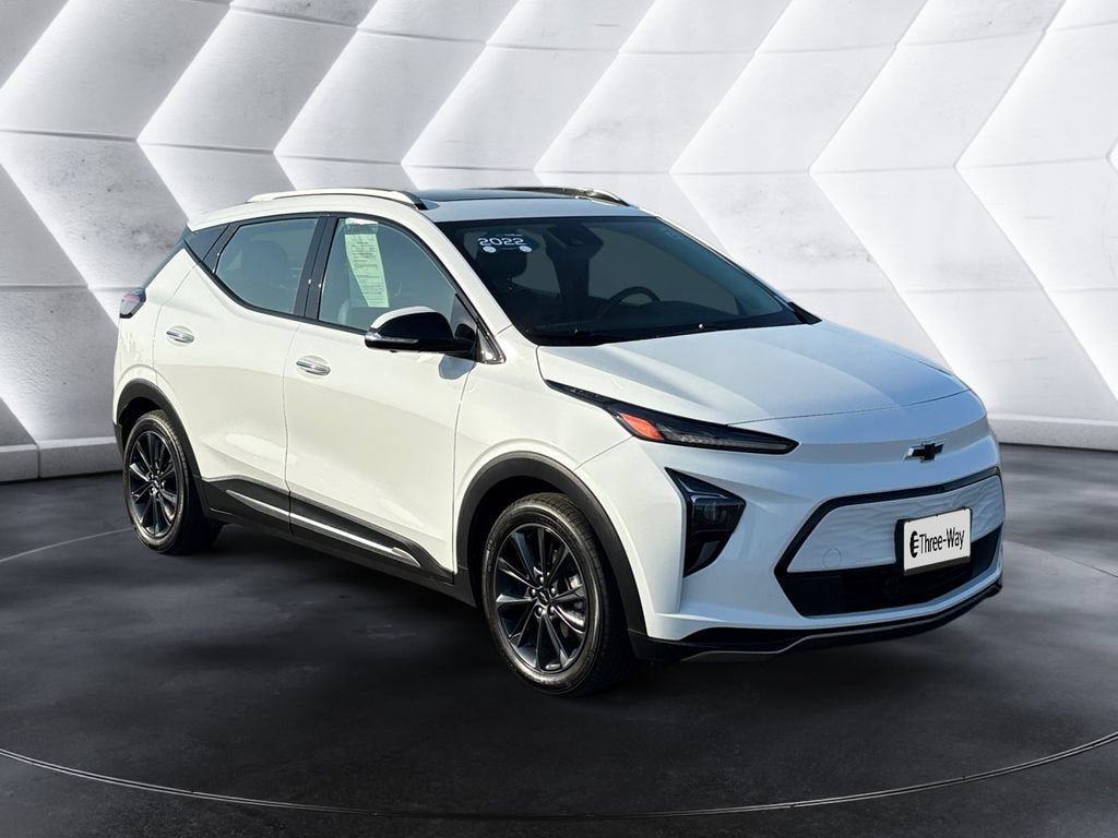 Certified 2022 Chevrolet Bolt EUV Premier w/ Launch Edition FWD image 7