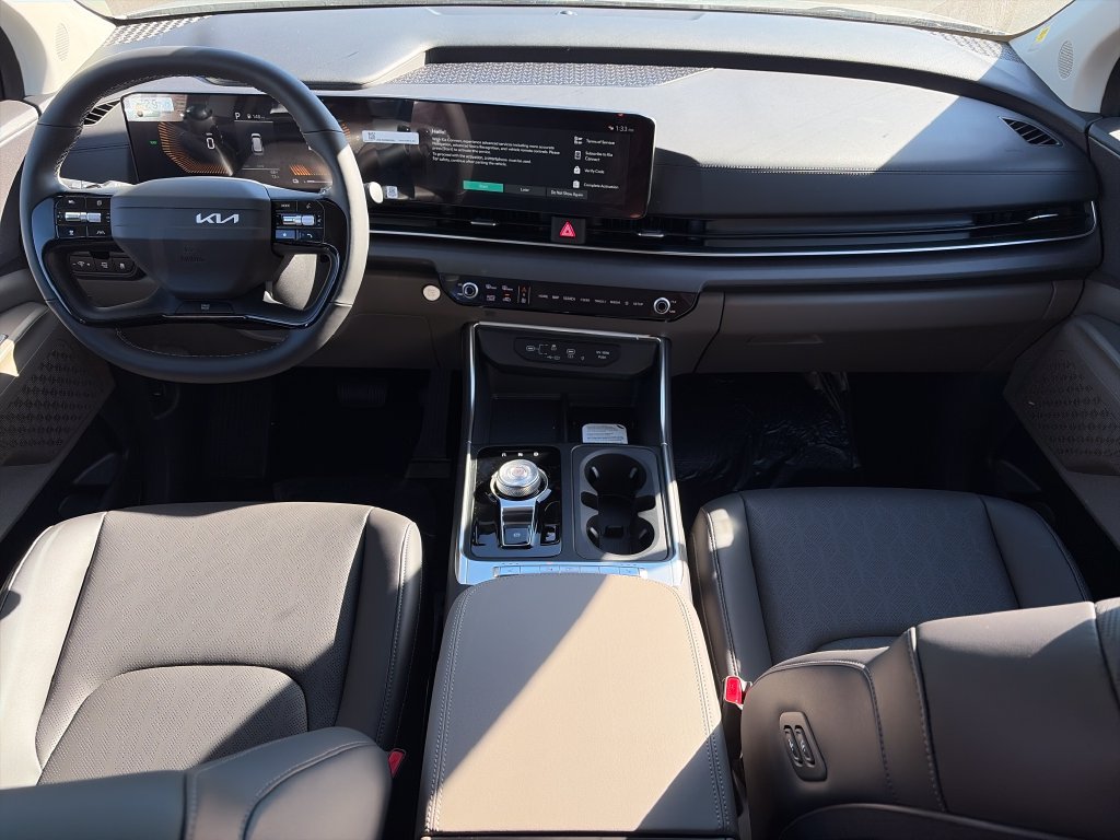 New 2027 Kia Carnival EX FWD image 11