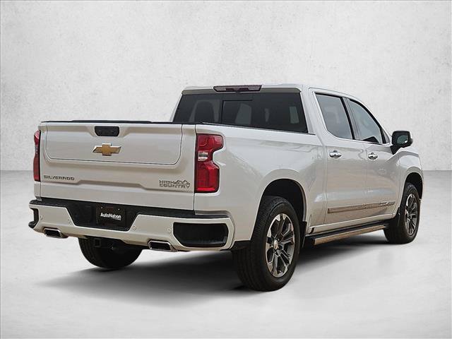 Used 2023 Chevrolet Silverado 1500 High Country w/ Z71 Off-Road Package AWD/4WD image 5