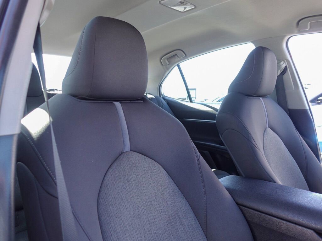 Certified 2022 Toyota Camry LE image 15