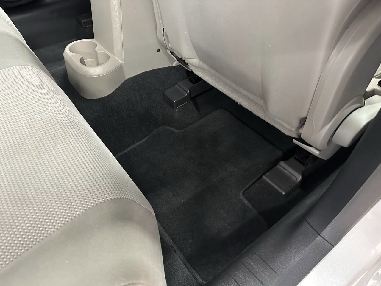 Used 2010 Dodge Caliber Mainstreet image 31