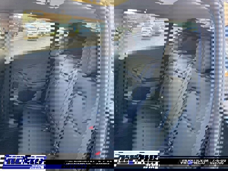 Used 2025 Tesla Model Y Long Range image 17