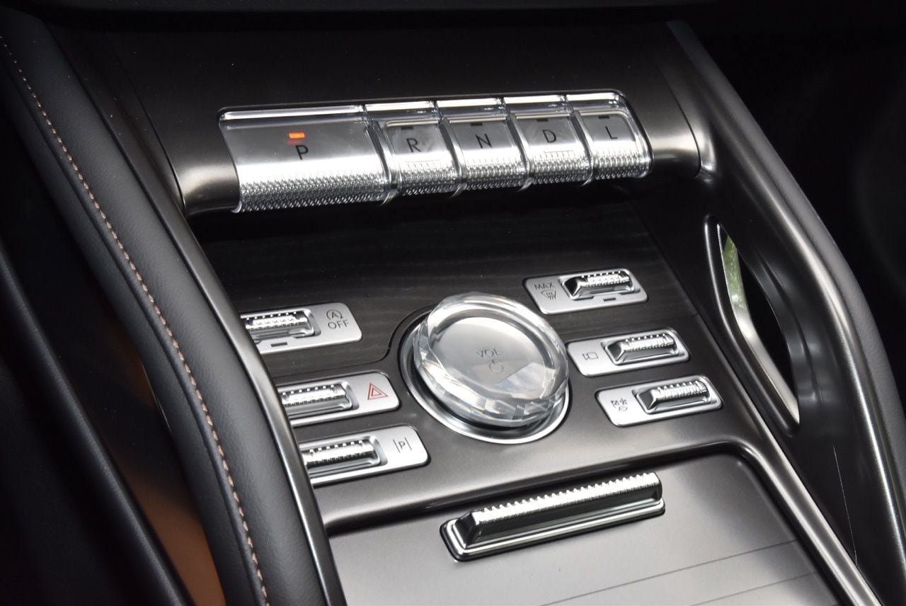 New 2026 Lincoln Nautilus Reserve AWD/4WD image 38