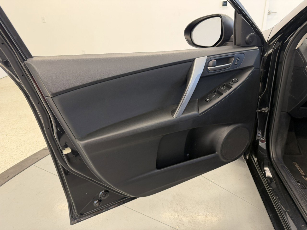 Used 2010 MAZDA MAZDA3 s Sport image 16