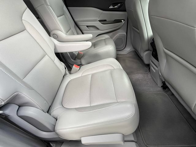 Used 2019 GMC Acadia SLT FWD image 16