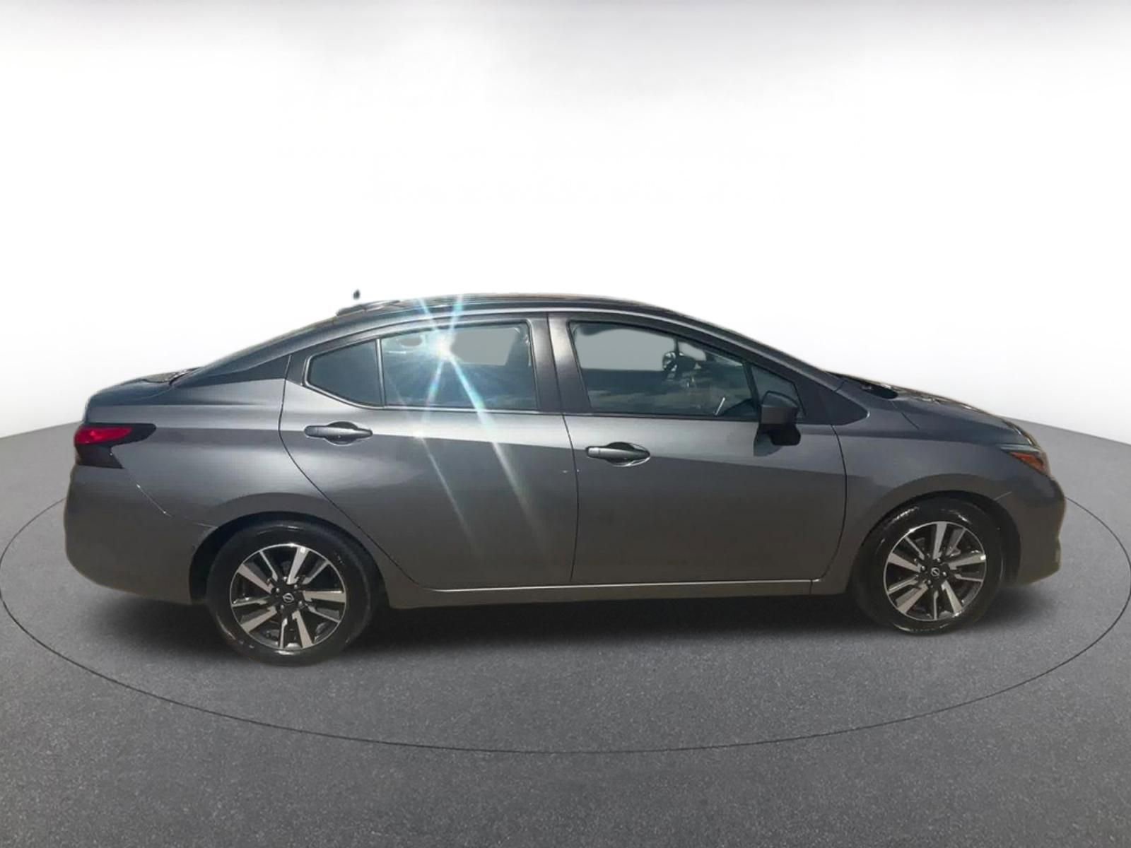 Used 2025 Nissan Versa SV image 16