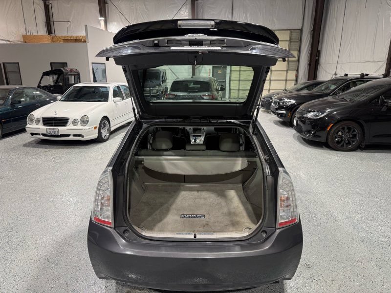 Used 2014 Toyota Prius Prime Plug-In Hybrid FWD image 16