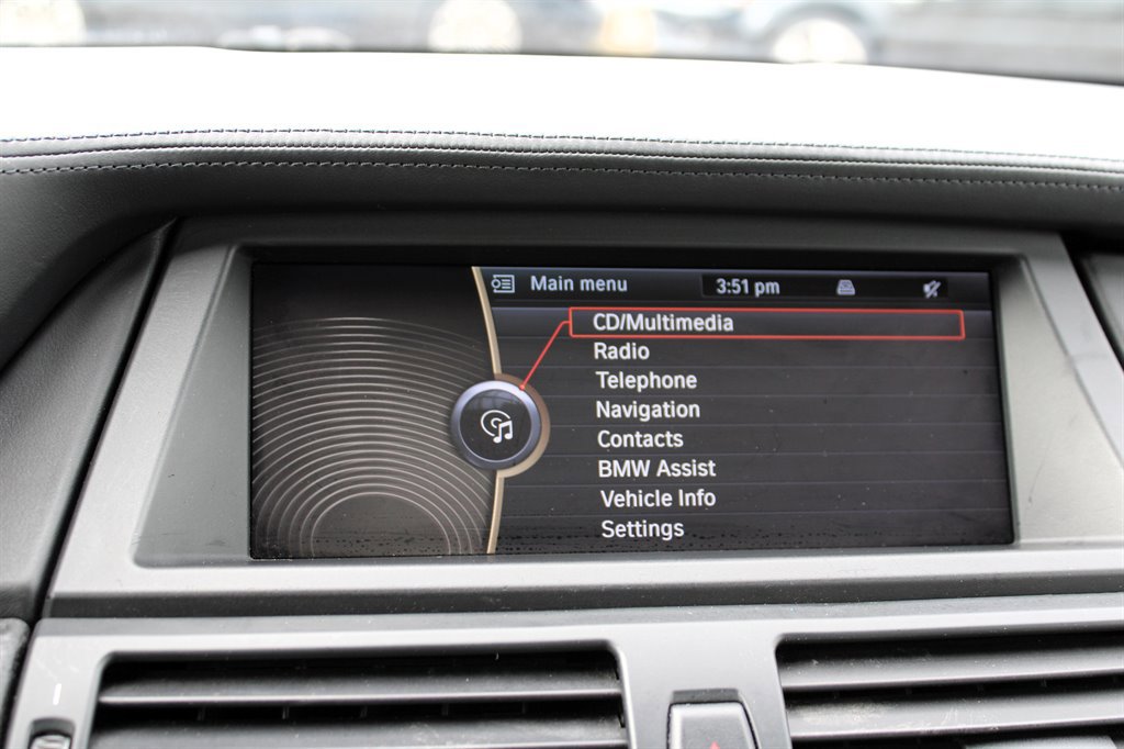 Used 2010 BMW X5 M image 24