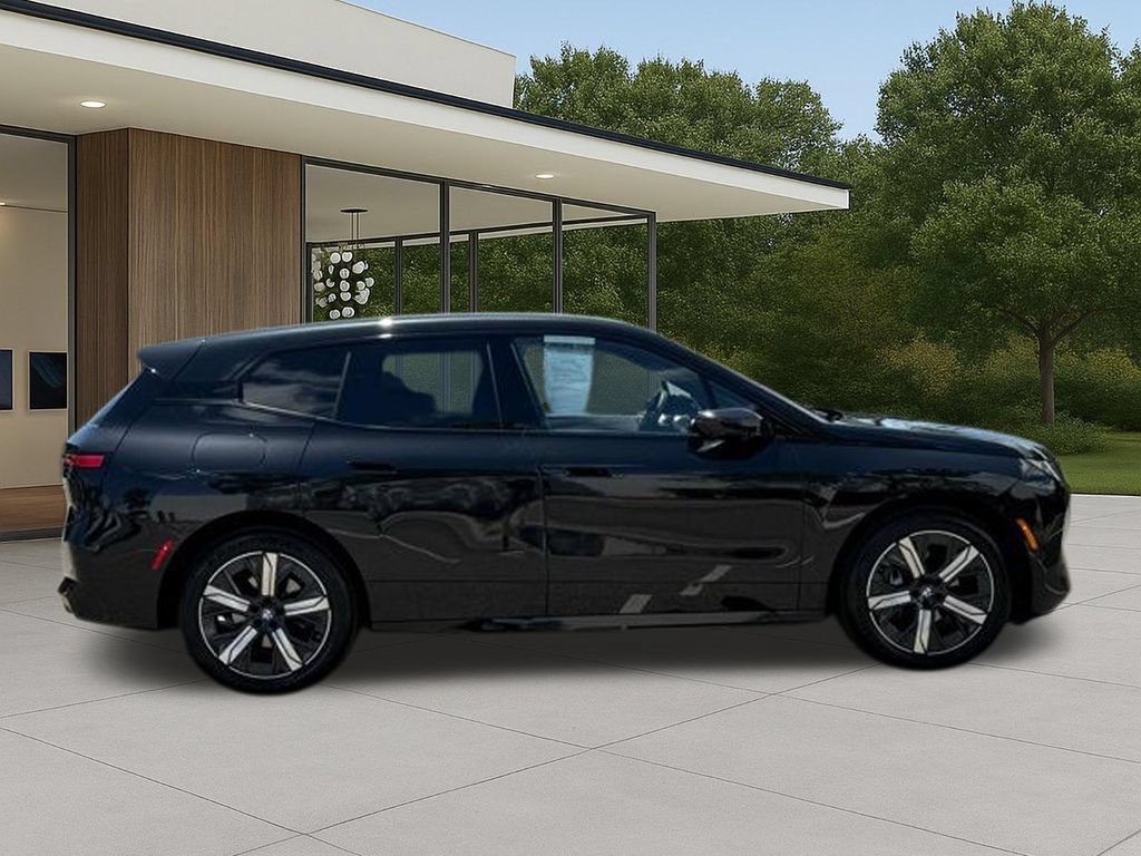 Used 2026 BMW iX xDrive60 AWD/4WD image 8