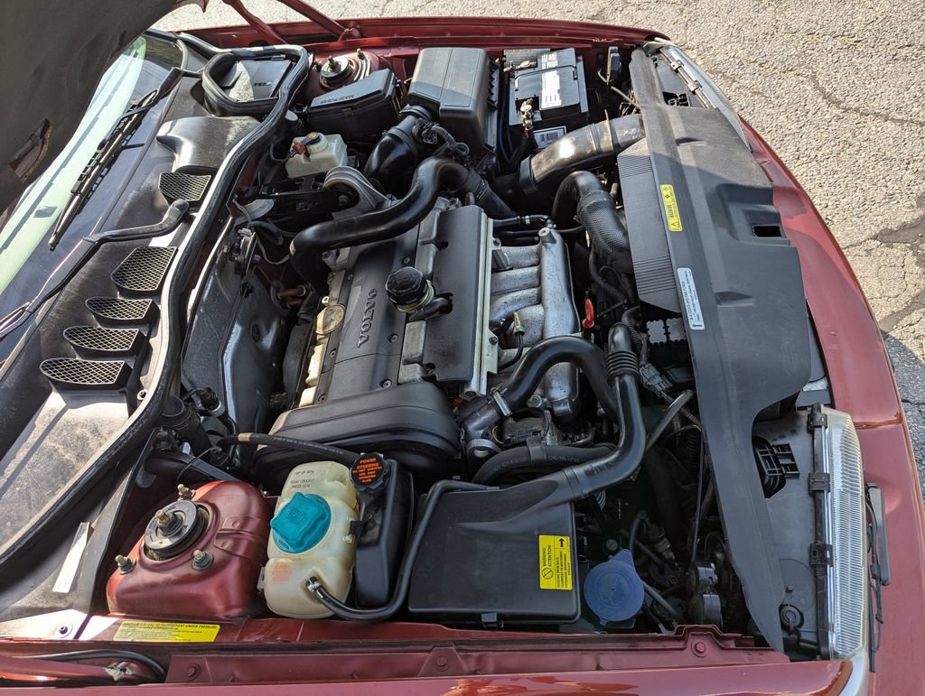 Used 2000 Volvo C70 LT FWD image 45