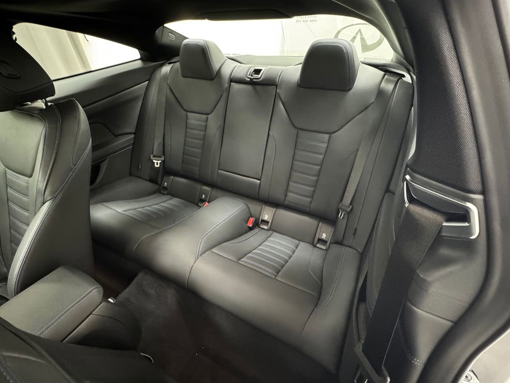 Used 2023 BMW 430i xDrive Coupe w/ M Sport Package image 11