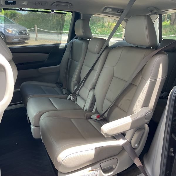Used 2015 Honda Odyssey EX-L image 10