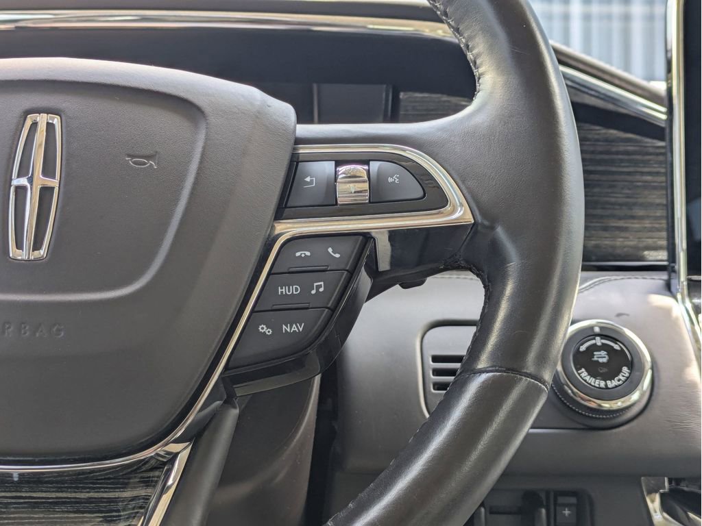 Used 2021 Lincoln Navigator L Black Label w/ Cargo Convenience Package image 24