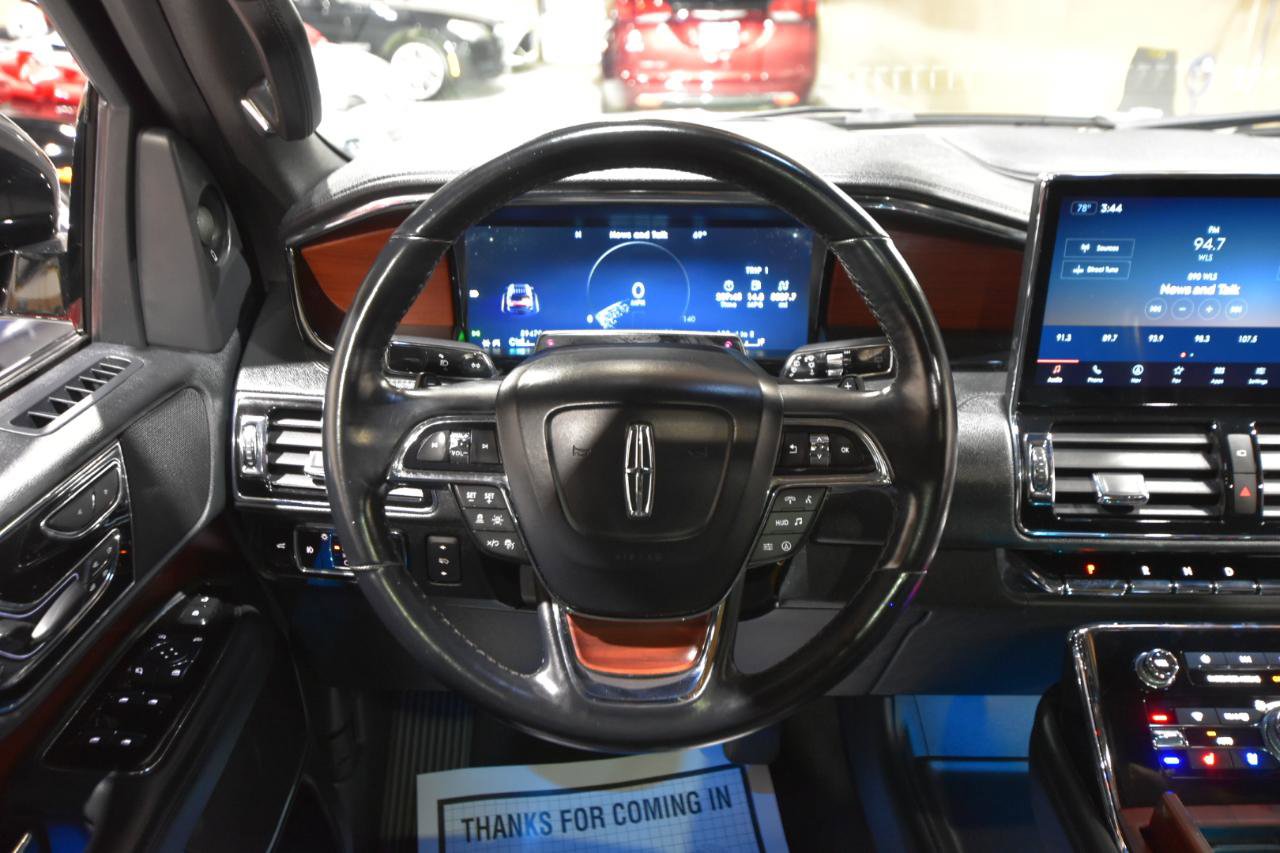 Used 2023 Lincoln Navigator Reserve AWD/4WD image 19