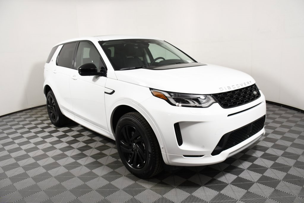 Used 2025 Land Rover Discovery Sport S image 8