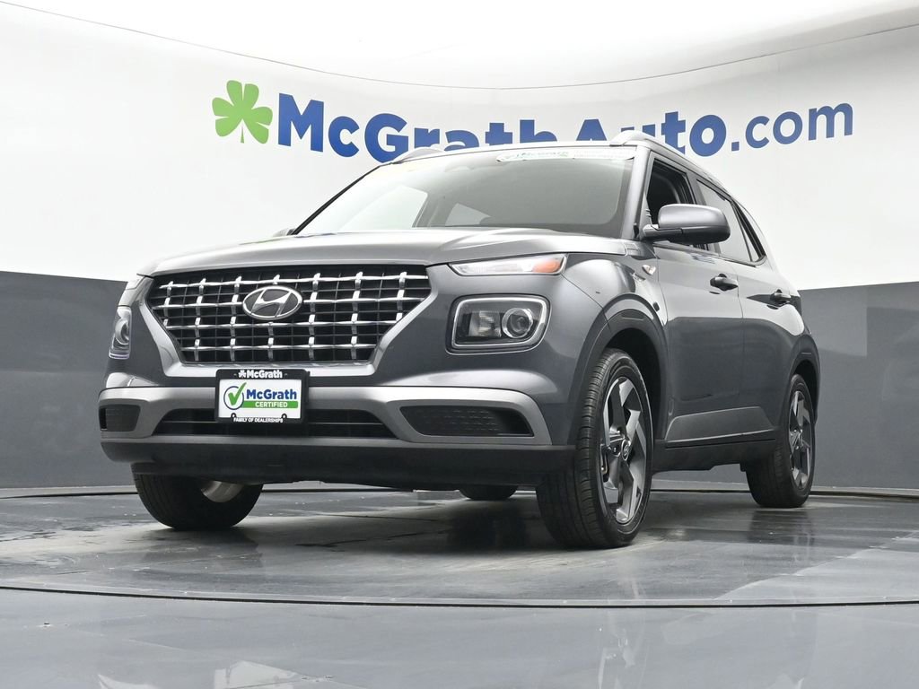 Certified 2023 Hyundai Venue SEL FWD image 6