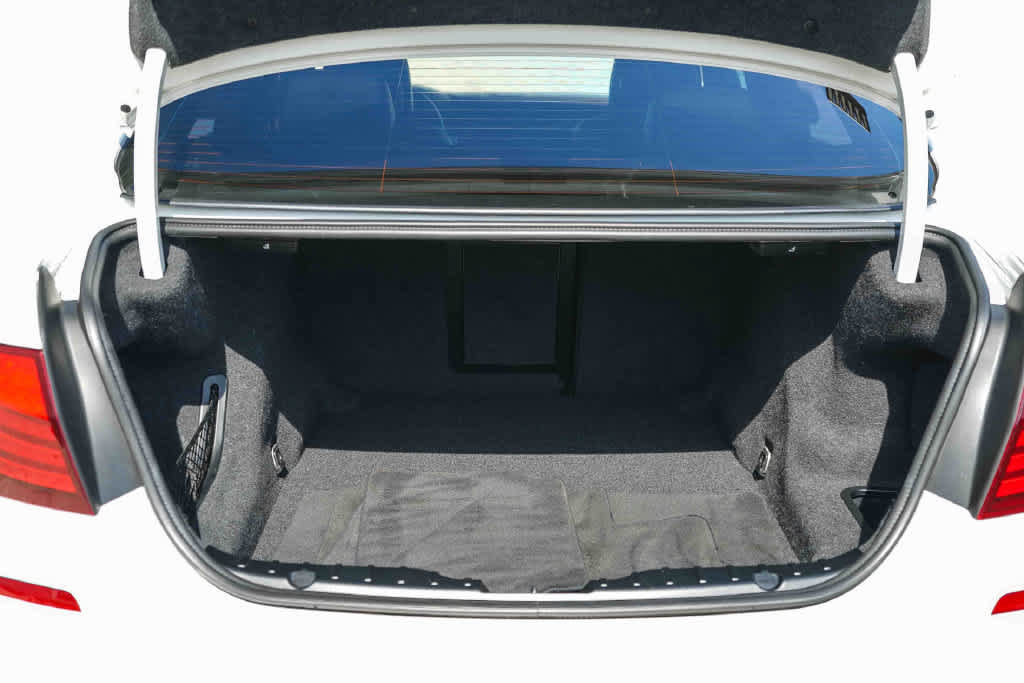 Used 2013 BMW 535i Sedan RWD image 29
