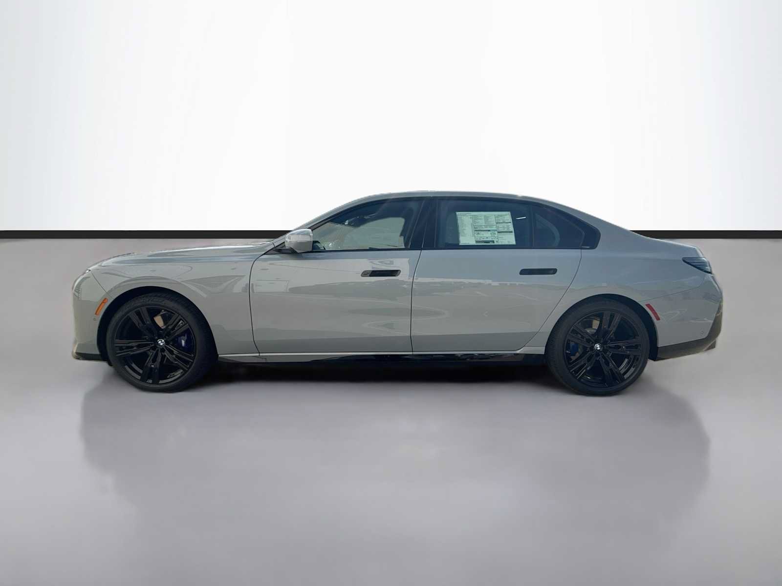 New 2027 BMW 740i xDrive w/ M Sport Package AWD/4WD image 5