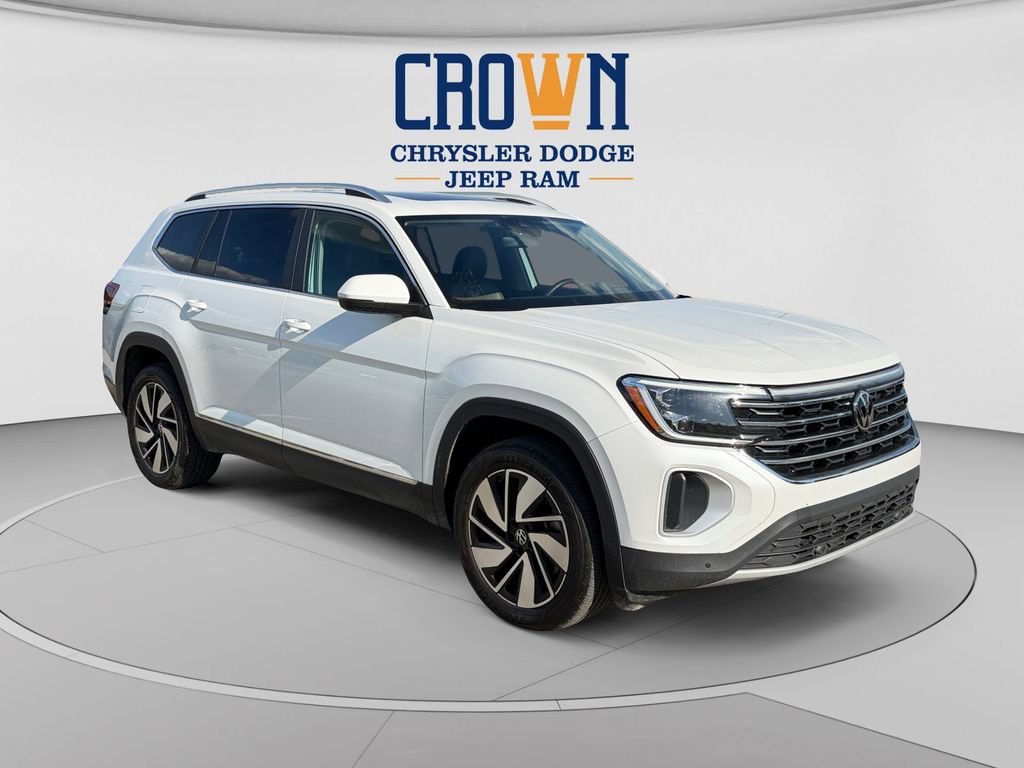 Used 2024 Volkswagen Atlas SEL AWD/4WD image 1