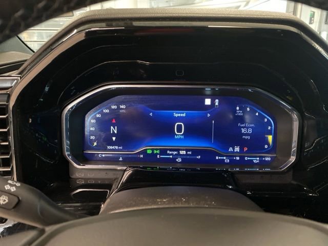 Used 2022 Chevrolet Silverado 1500 High Country w/ High Country Premium Package AWD/4WD image 16