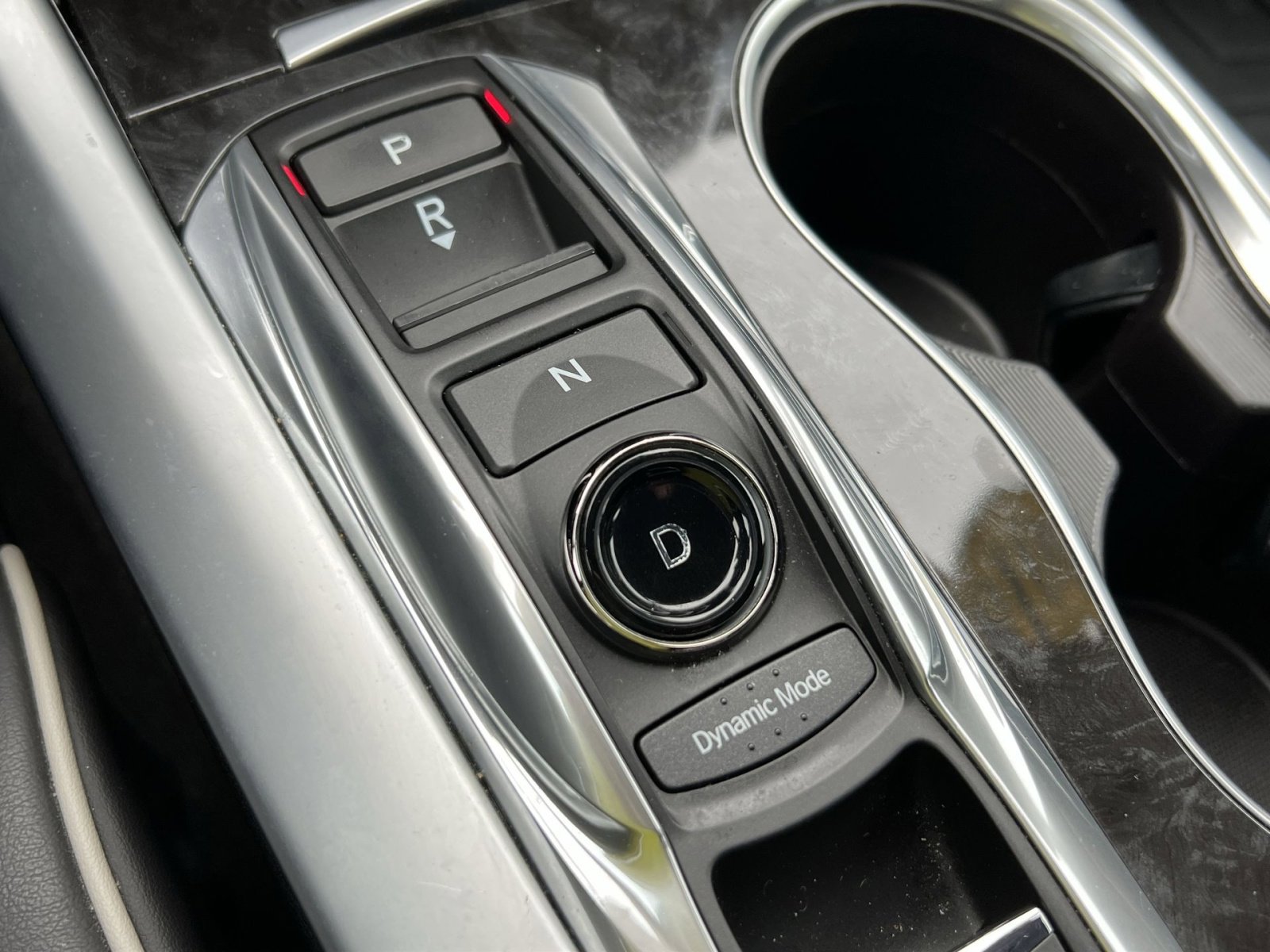 Used 2018 Acura TLX V6 SH-AWD w/ Technology Pkg image 23