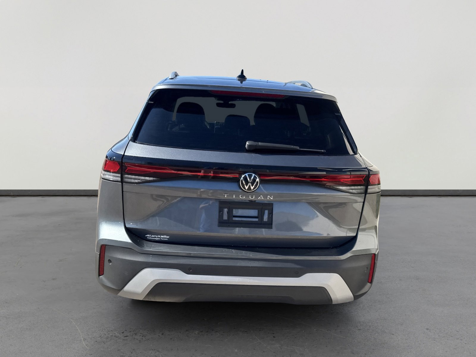 New 2026 Volkswagen Tiguan S image 5