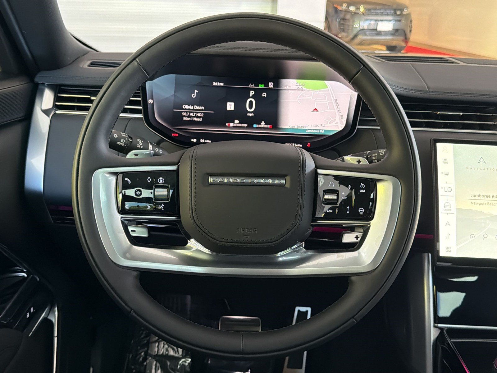 New 2026 Land Rover Range Rover Long Wheelbase SE AWD/4WD image 15