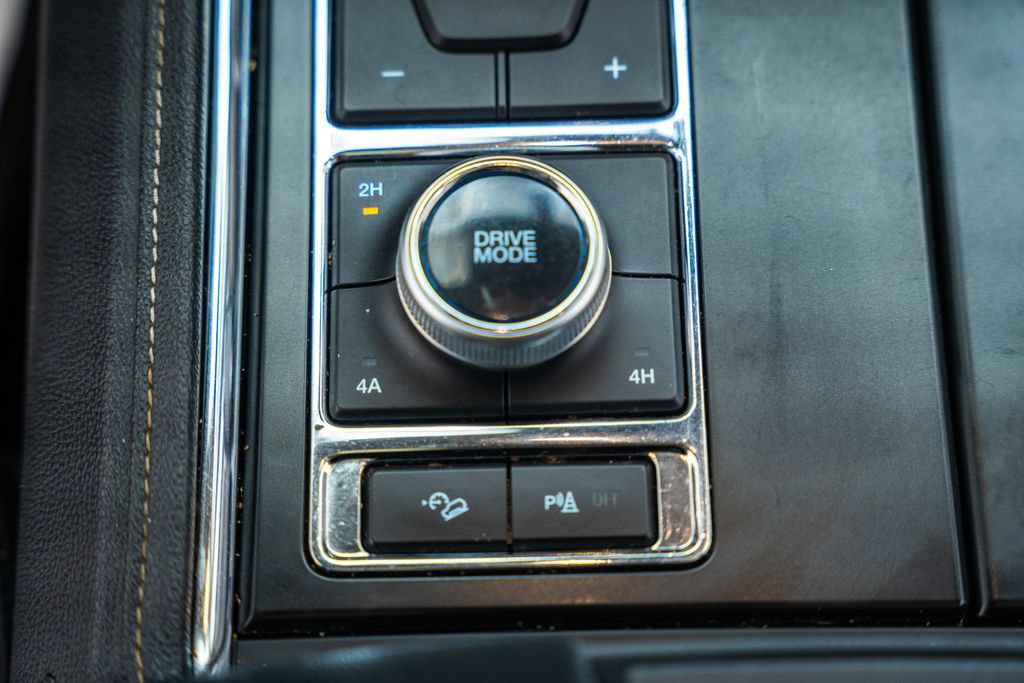 Used 2022 Ford Expedition XLT AWD/4WD image 31