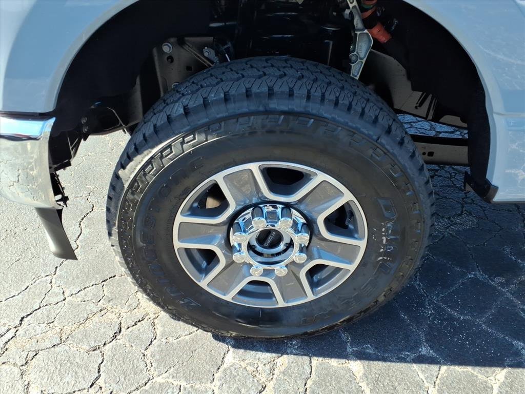 New 2026 Ford F250 Lariat image 5