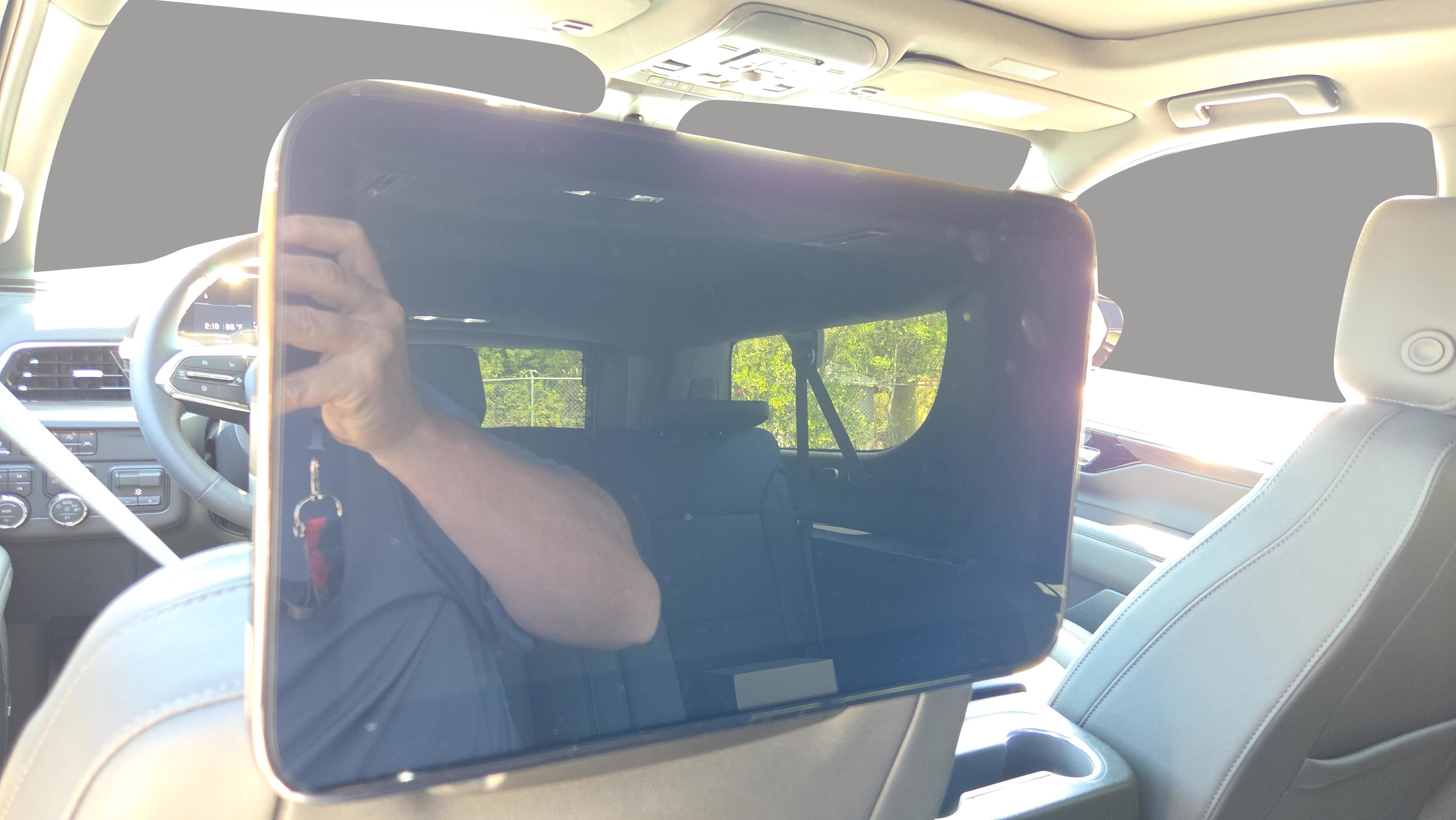 New 2026 Chevrolet Suburban Z71 w/ Z71 Off-Road Package image 14