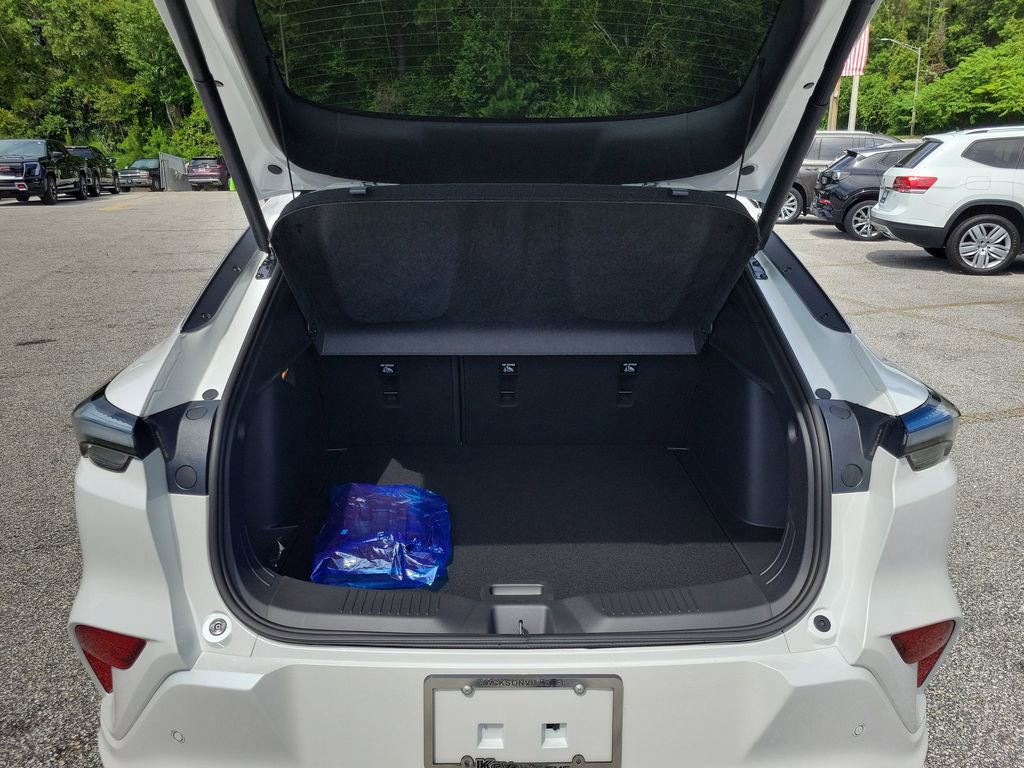 New 2025 Buick Envista Avenir image 6