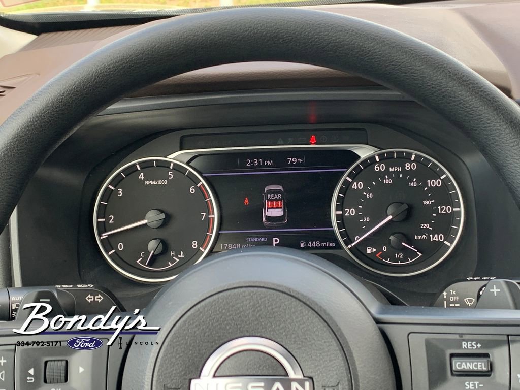 Used 2023 Nissan Rogue S image 9