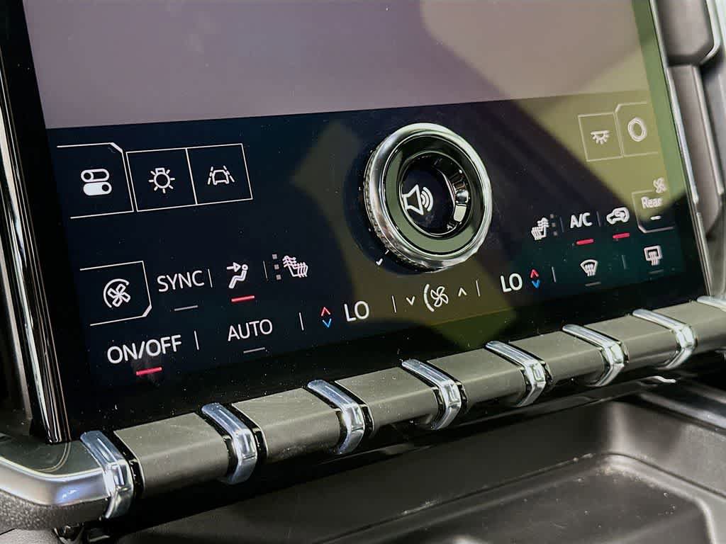 Used 2025 GMC Acadia Elevation FWD image 18