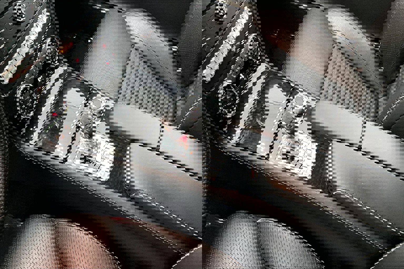 Used 2018 Mercedes-Benz SL 450 image 15