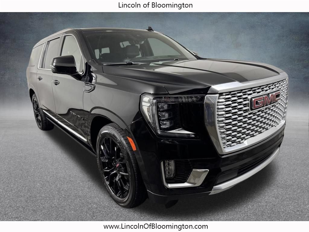 Used 2023 GMC Yukon XL Denali w/ Denali Reserve Package AWD/4WD image 9