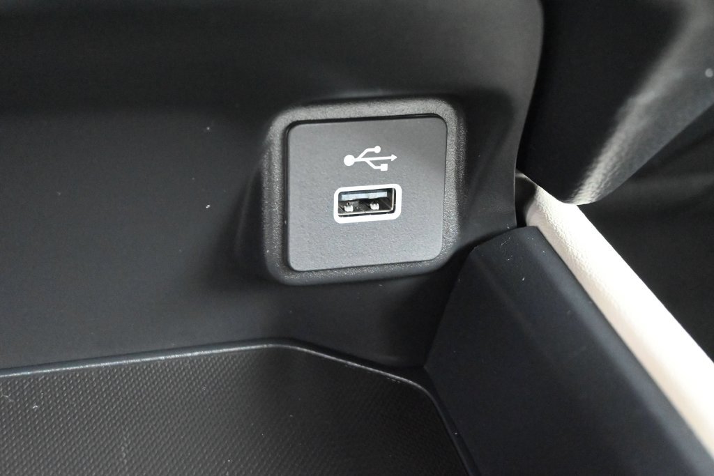 Used 2024 Honda HR-V LX image 11