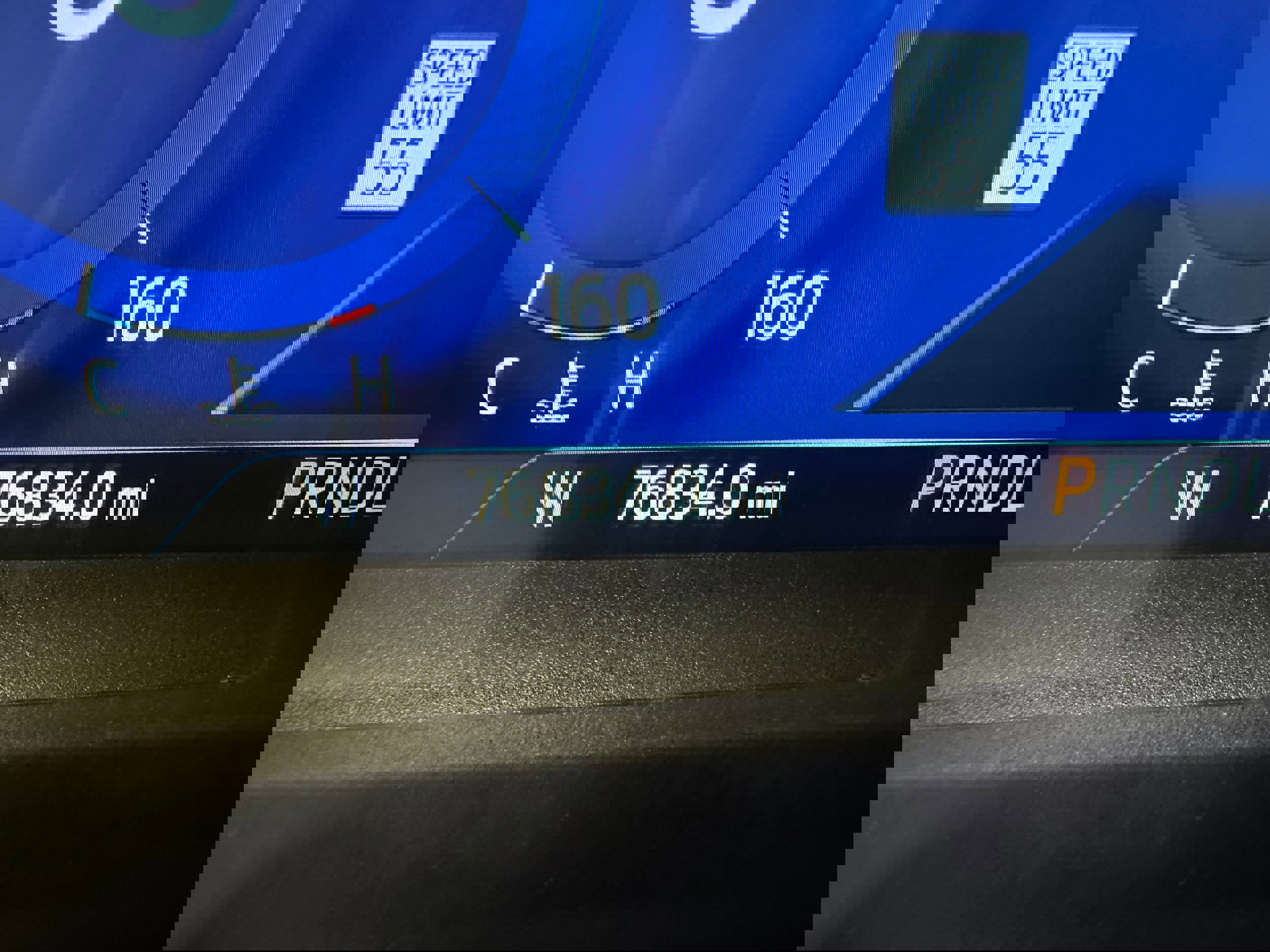 Used 2022 Ford Explorer Platinum w/ Equipment Group 601A image 27