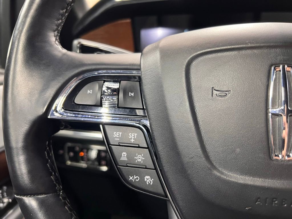 Used 2023 Lincoln Navigator L Black Label image 28