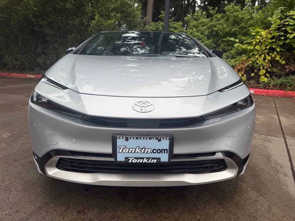 Used 2023 Toyota Prius Prime FWD image 9