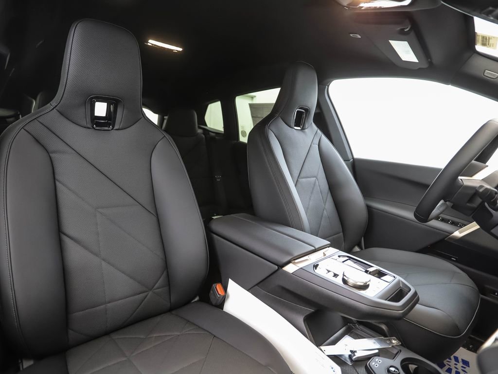 New 2026 BMW iX xDrive45 w/ Premium Package image 32