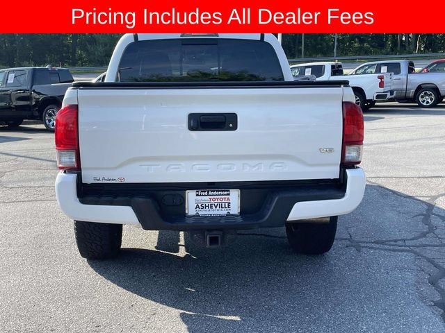 Used 2017 Toyota Tacoma TRD Sport w/ Tow Package (A/T) AWD/4WD image 4