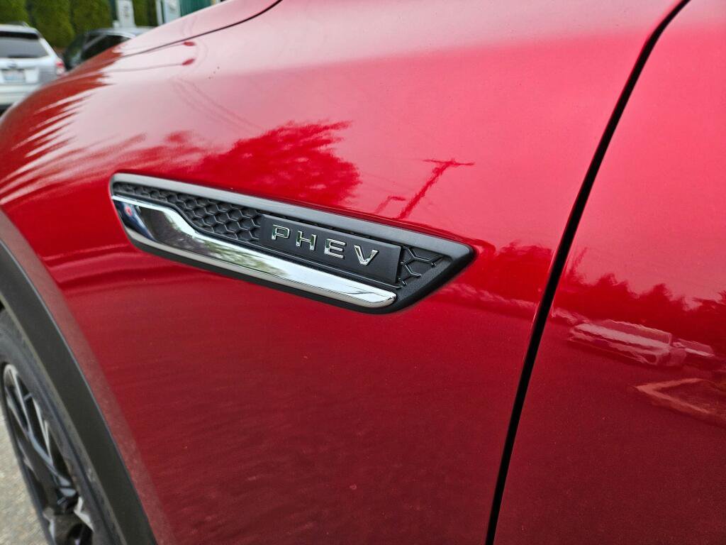 Used 2024 MAZDA CX-90 Plug-In Hybrid w/ Premium Pkg AWD/4WD image 9