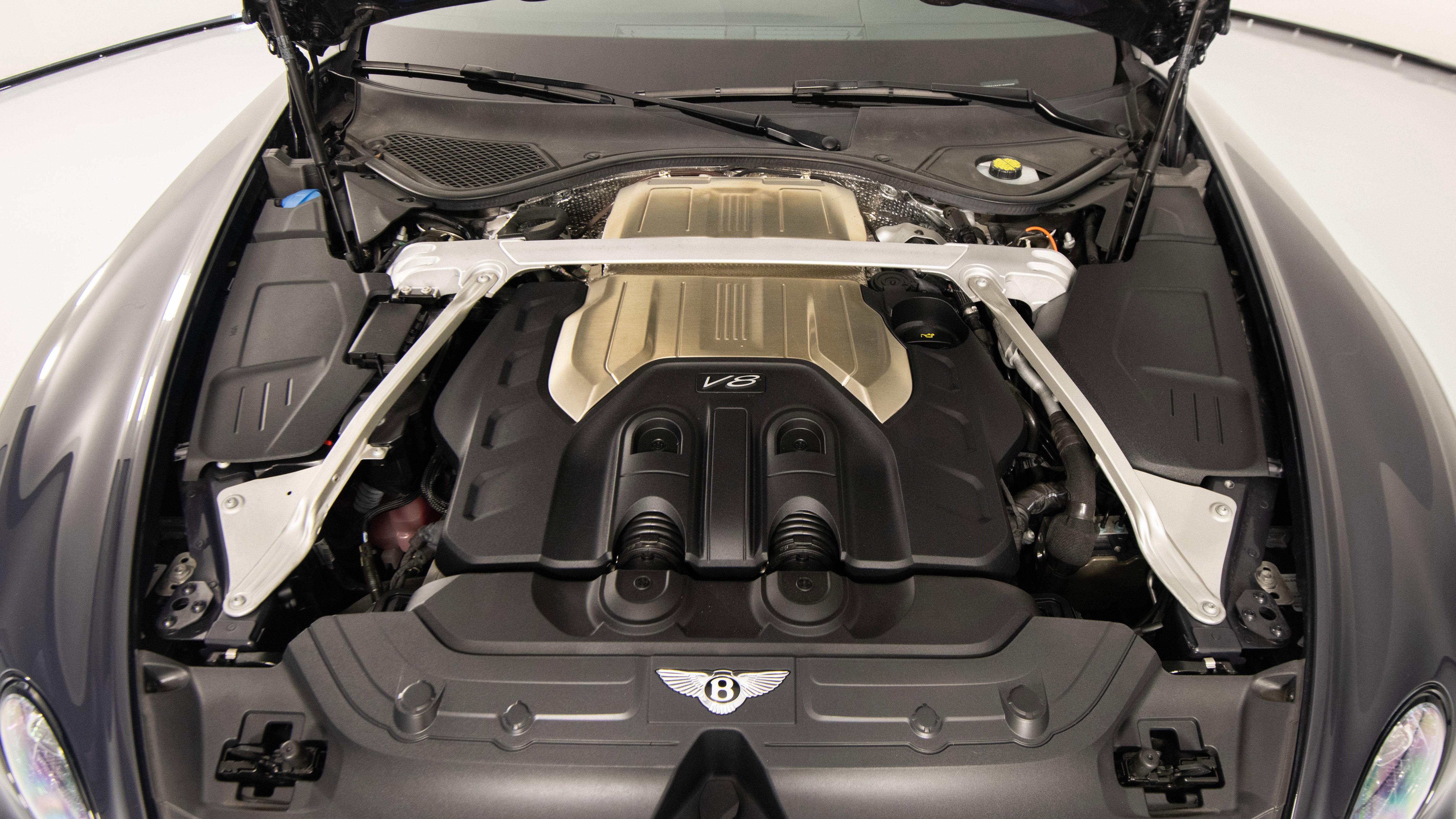 Used 2020 Bentley Continental GT image 32